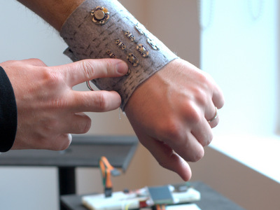 early felt device 1